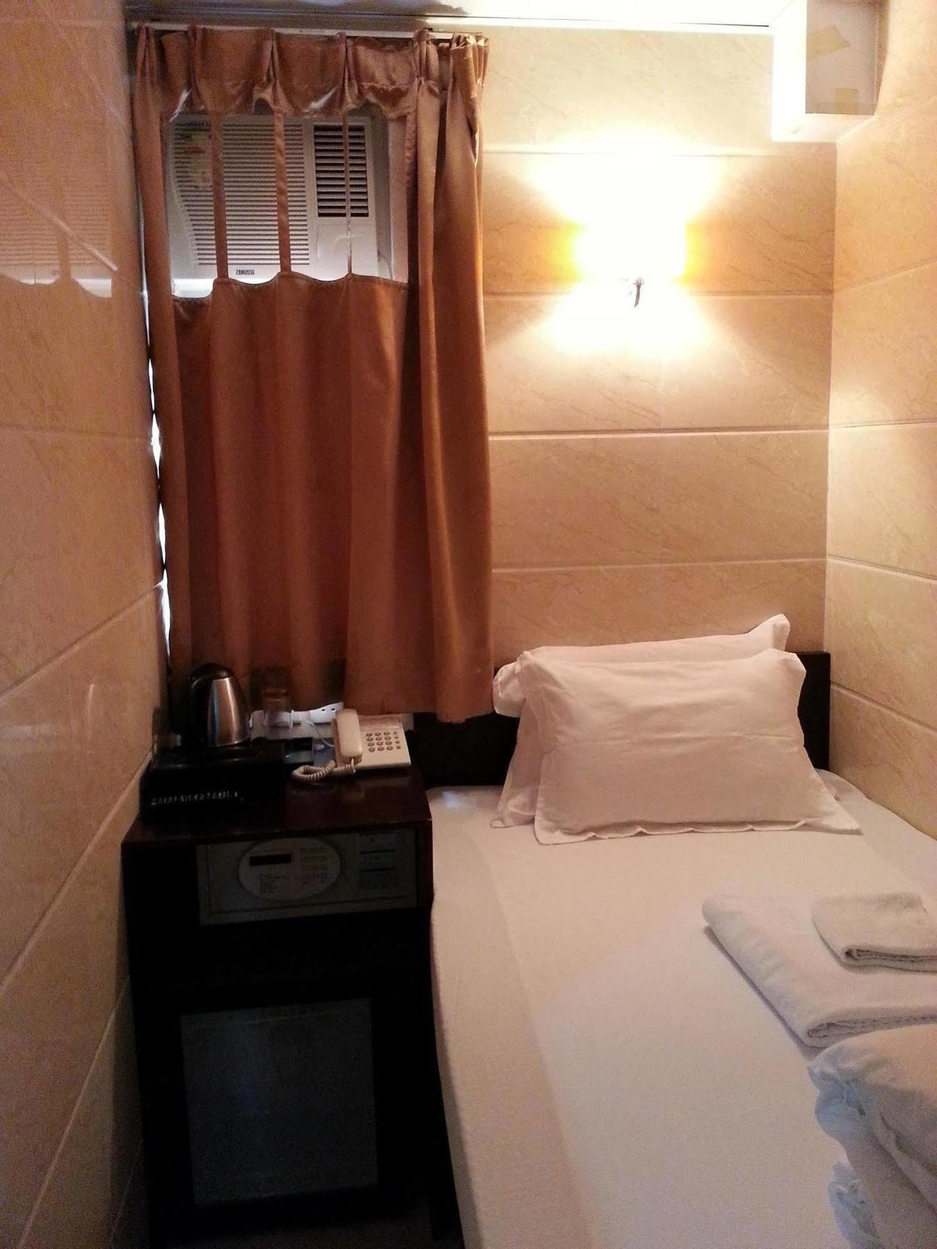 Joyous Guest house *